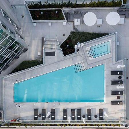 Versante Hotel 列治文 设施 照片