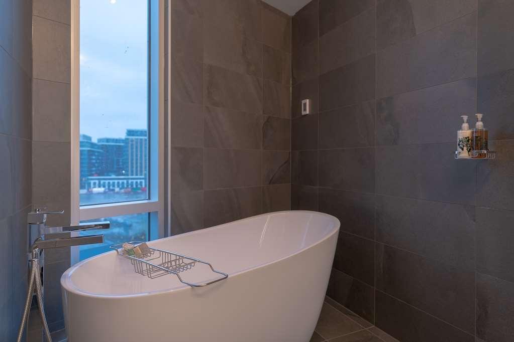 Versante Hotel 列治文 客房 照片